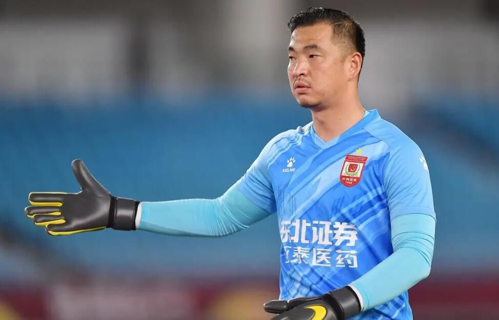 贫乳守护骑士